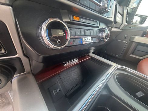 Used 2022 Ford F250 King Ranch w/ King Ranch Ultimate Package image 25