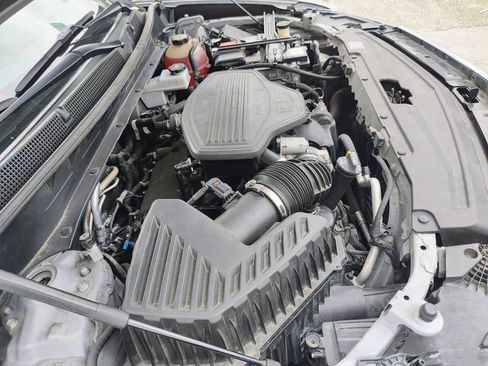 Used 2020 Cadillac XT6 Premium Luxury image 24