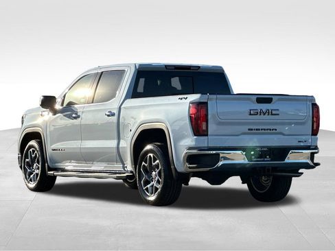 New 2026 GMC Sierra 1500 SLT w/ SLT Premium Plus Package image 3