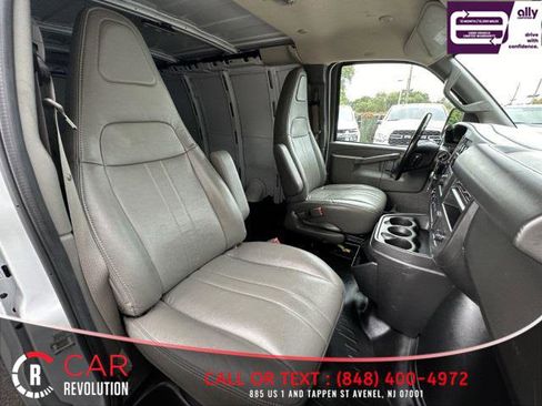 Used 2023 Chevrolet Express 2500 w/ Driver Convenience Package image 40
