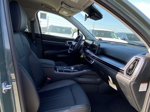 New 2026 Kia Sorento EX AWD/4WD image 28