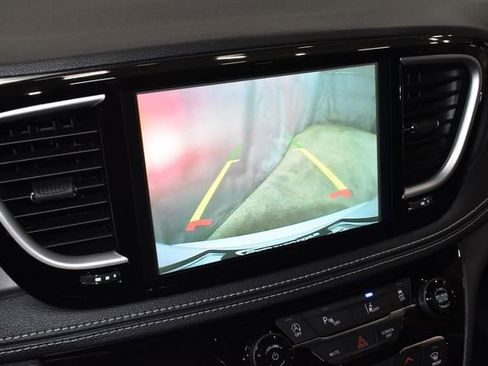 New 2026 Chrysler Pacifica Select w/ S Appearance Package image 14