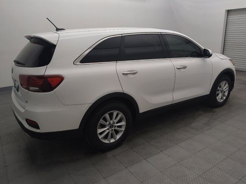 Used 2020 Kia Sorento LX image 10