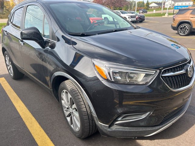 Certified 2020 Buick Encore Preferred FWD image 1