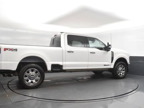 Used 2025 Ford F250 Lariat w/ Lariat Ultimate Package image 8
