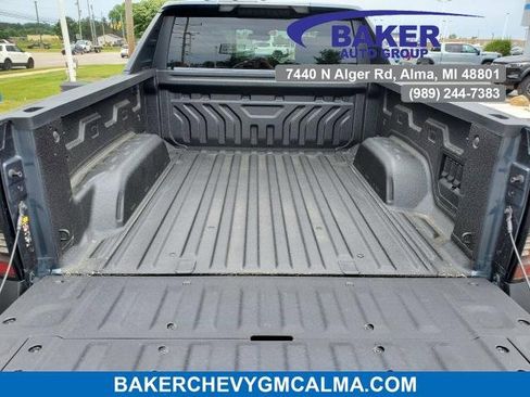 New 2025 Chevrolet Silverado EV LT image 30