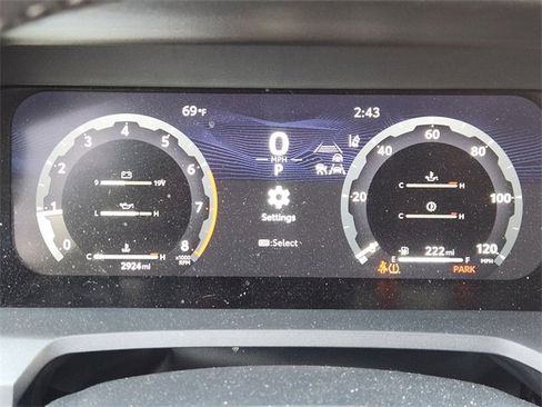 Used 2025 Toyota 4Runner TRD Off-Road image 11