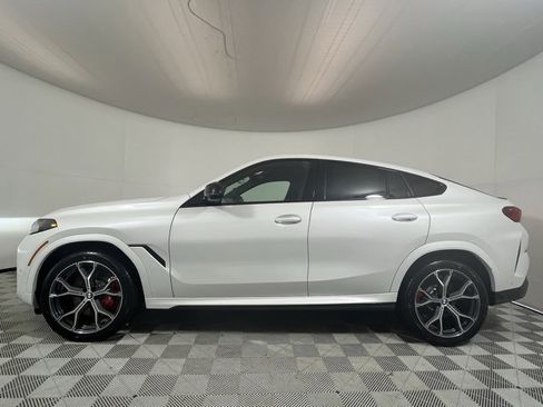 New 2026 BMW X6 M60i w/ Executive Package image 4
