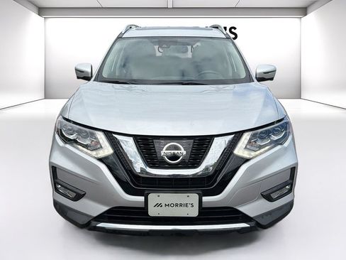 Used 2017 Nissan Rogue SL w/ SL Premium Package AWD/4WD image 2