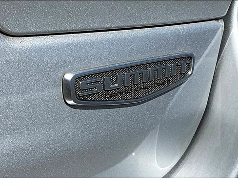 Used 2022 Jeep Grand Cherokee Summit AWD/4WD image 24