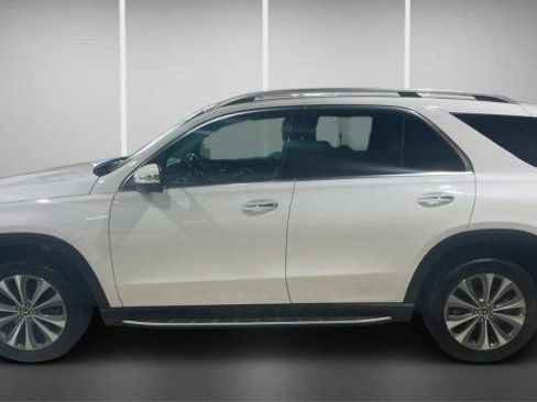 Used 2020 Mercedes-Benz GLE 350 w/ Premium Package image 5
