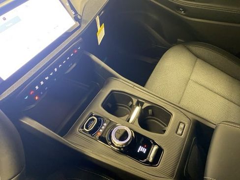 Used 2026 Jeep Cherokee Laredo AWD/4WD image 11