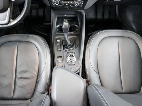 Used 2018 BMW X1 xDrive28i image 13