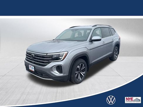 New 2026 Volkswagen Atlas SE image 1