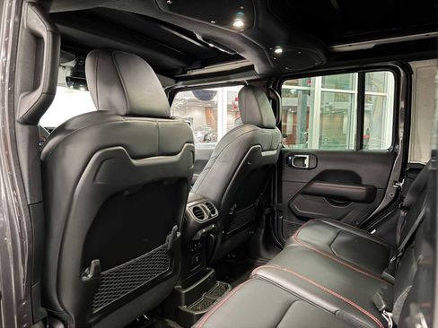New 2026 Jeep Wrangler Unlimited Rubicon 392 image 27