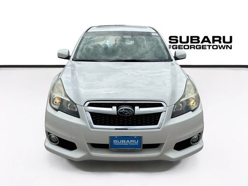 Used 2013 Subaru Legacy 2.5i Premium AWD/4WD image 2