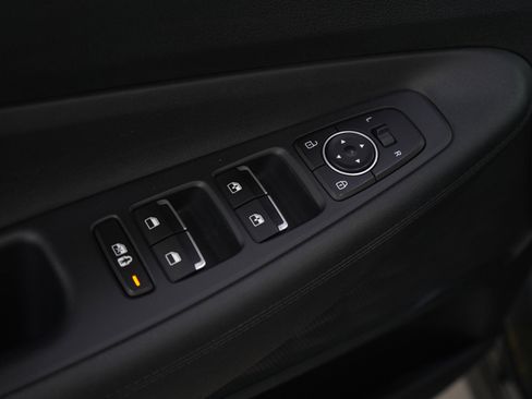 Used 2023 Hyundai Santa Fe SEL image 20