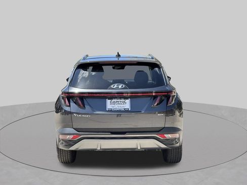 Used 2024 Hyundai Tucson Limited AWD/4WD image 4