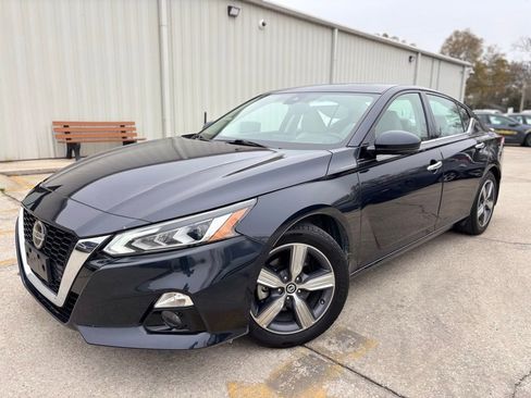 Used 2019 Nissan Altima 2.5 SL image 1