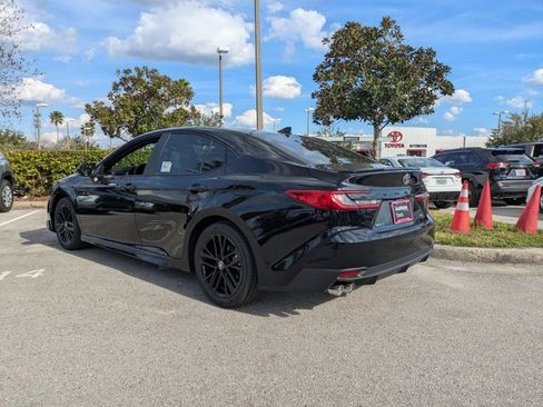 New 2026 Toyota Camry SE image 8