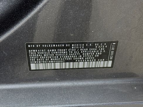 Used 2024 Volkswagen Jetta SE FWD image 37
