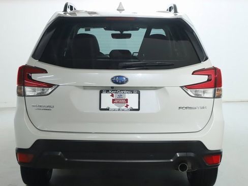 Certified 2023 Subaru Forester Limited image 46