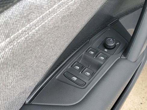 New 2026 Volkswagen Tiguan S FWD image 19