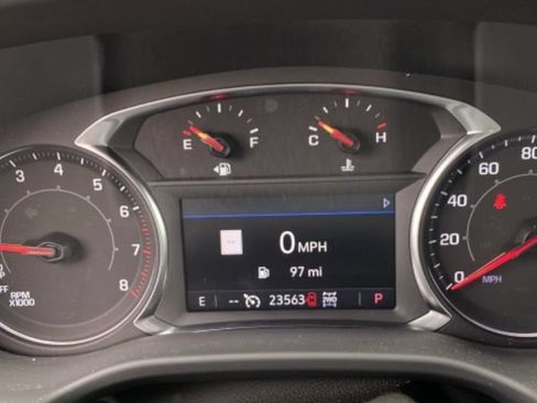 Used 2023 GMC Acadia SLE w/ Driver Convenience Package AWD/4WD image 5