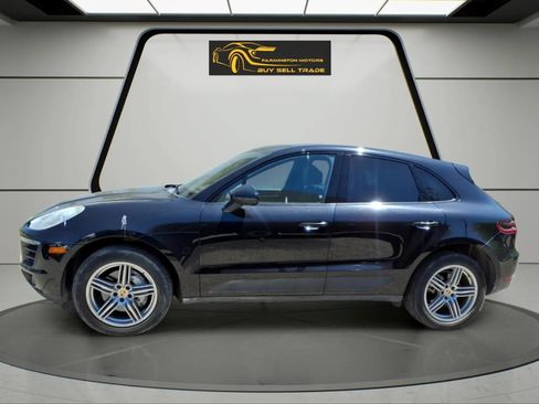 Used 2017 Porsche Macan S AWD/4WD image 2