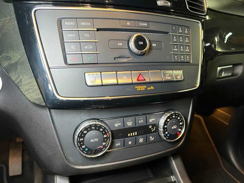 Used 2018 Mercedes-Benz GLE 350 image 32