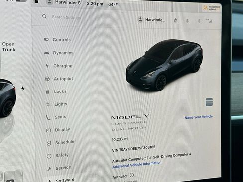 Used 2025 Tesla Model Y Long Range image 29