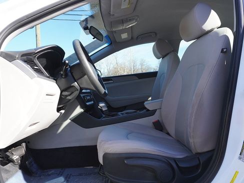Used 2019 Hyundai Sonata SE image 28