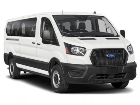 Used 2024 Ford Transit 350 XLT image 9