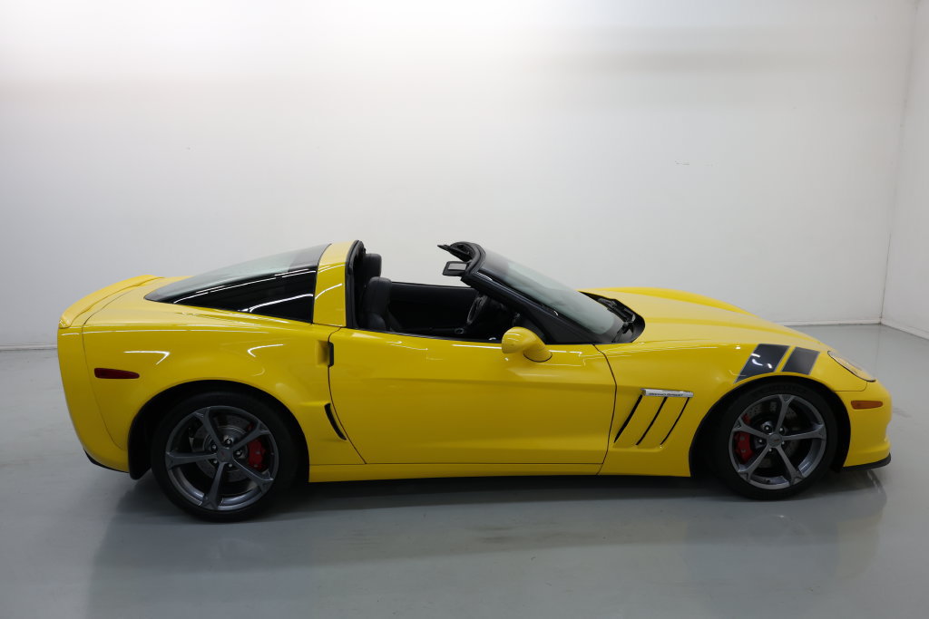Used 2012 Chevrolet Corvette Grand Sport w/ 4LT Preferred Equipment Group RWD image 52