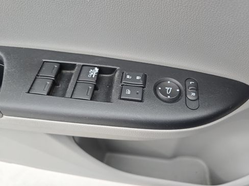 Used 2016 Honda Accord LX image 25