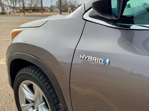 Used 2014 Toyota Highlander Limited image 9