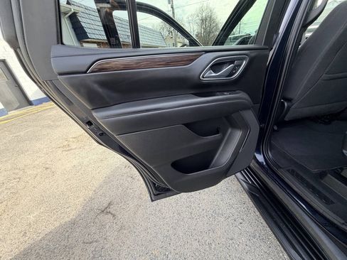 Used 2023 Chevrolet Tahoe 4WD image 38