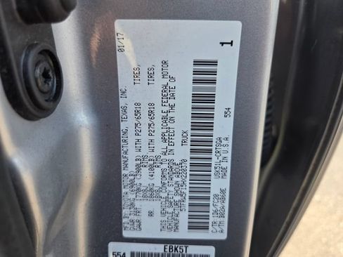 Used 2017 Toyota Tundra SR5 w/ SR5 Upgrade Package RWD image 19