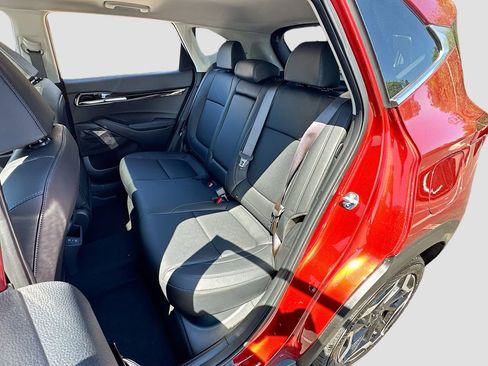 New 2026 Kia Seltos SX AWD/4WD image 26