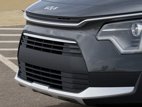 New 2026 Kia Niro LX FWD image 12