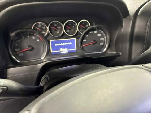 Used 2019 Chevrolet Silverado 1500 LT Trail Boss image 8