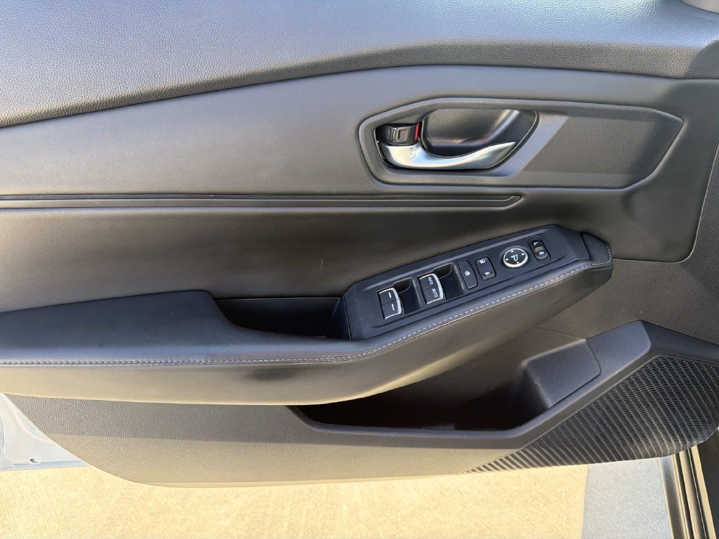 Used 2023 Honda Accord Sport image 13