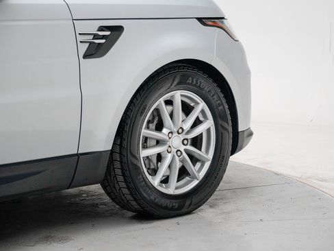 Used 2021 Land Rover Range Rover Sport SE image 11