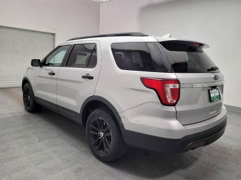 Used 2017 Ford Explorer FWD image 5
