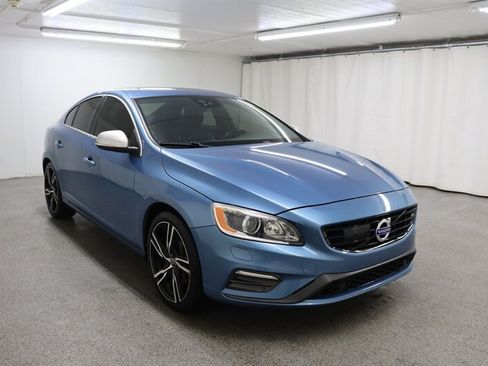 Used 2017 Volvo S60 T6 R-Design Platinum AWD/4WD image 1