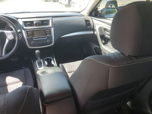 Used 2016 Nissan Altima 2.5 S w/ Power Driver Seat Package FWD image 20