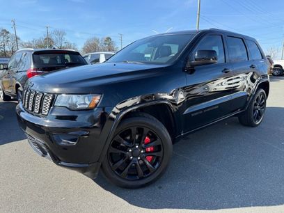 Used 2018 Jeep Grand Cherokee Altitude