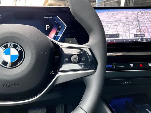 Used 2026 BMW 530i image 24