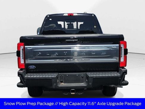 Used 2024 Ford F250 Platinum image 5