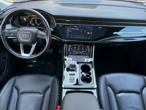 Used 2024 Audi Q7 3.0T Premium Plus image 13